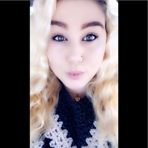 Meet your Posher, Melanie